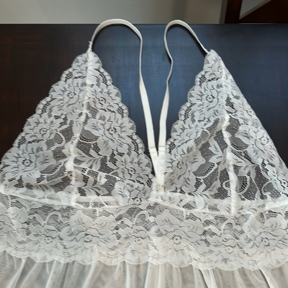 Avidlove White V-Neck Lace Mesh Teddy BabyDoll Open Back w/ Panty Lingerie NWT - Picture 7 of 13